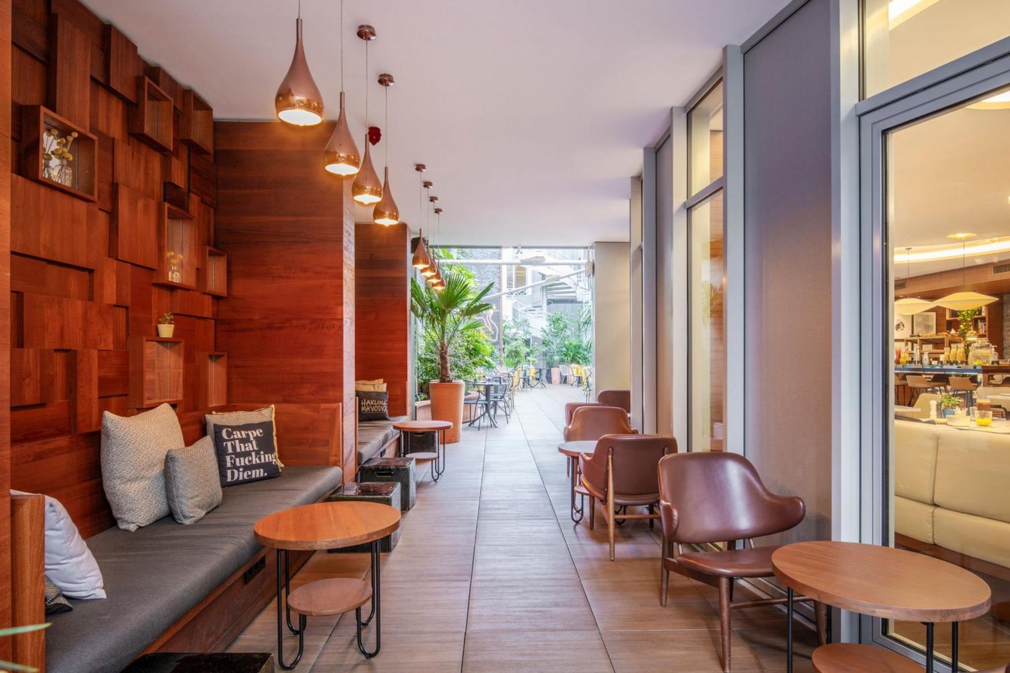 Renaissance Paris Republique Hotel & Spa Экстерьер фото