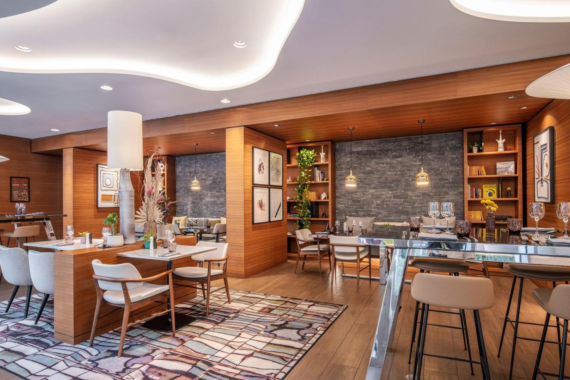 Renaissance Paris Republique Hotel & Spa Экстерьер фото