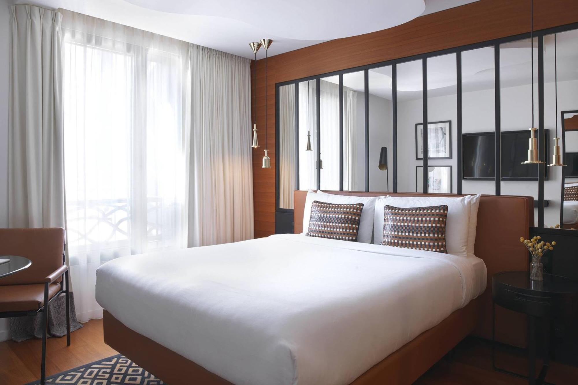 Renaissance Paris Republique Hotel & Spa Экстерьер фото