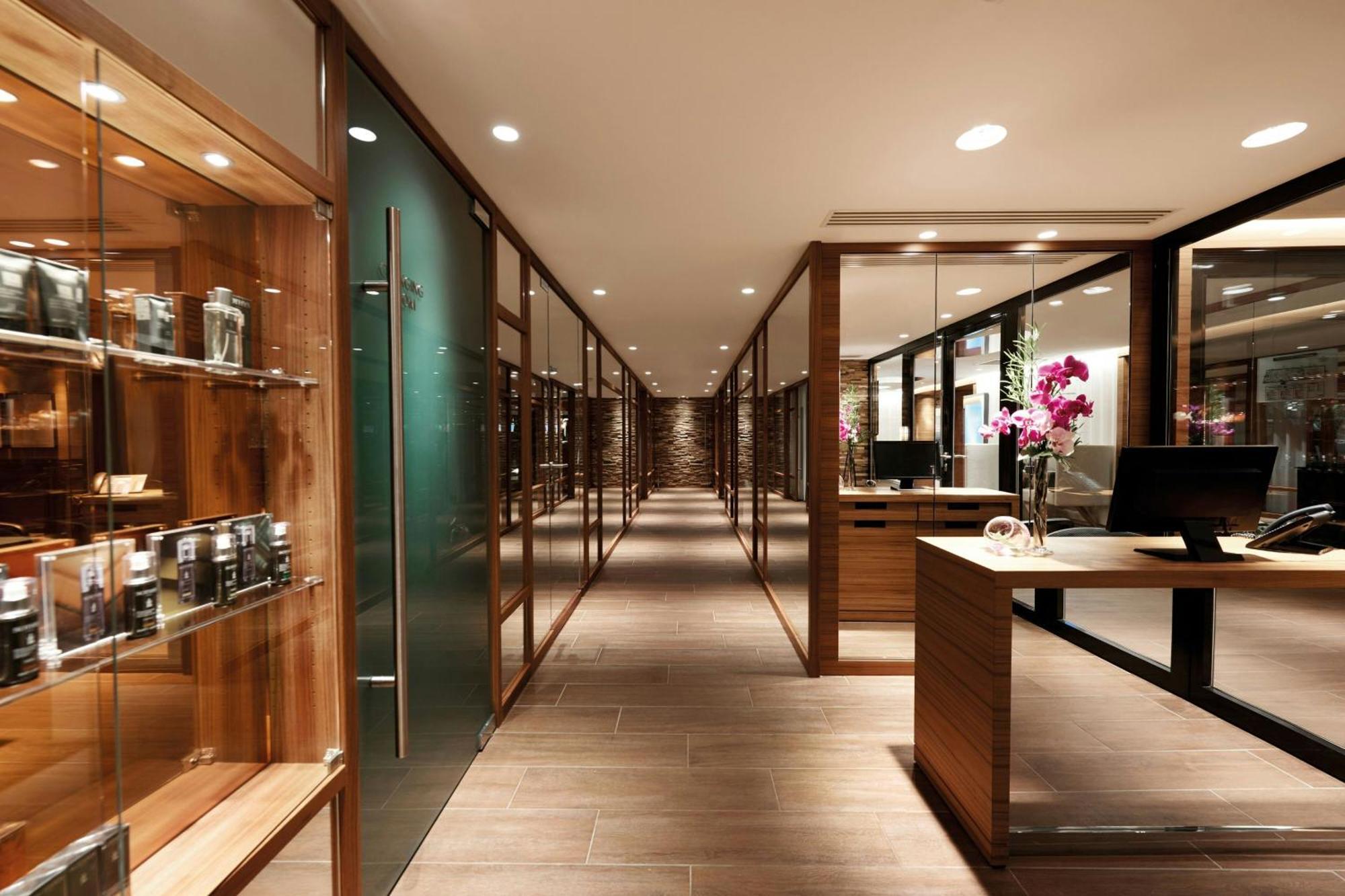 Renaissance Paris Republique Hotel & Spa Экстерьер фото