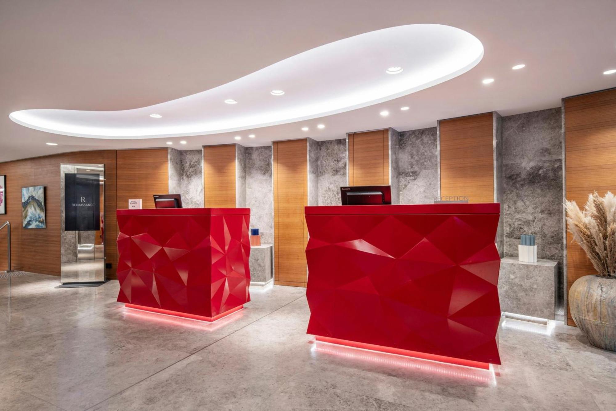 Renaissance Paris Republique Hotel & Spa Экстерьер фото